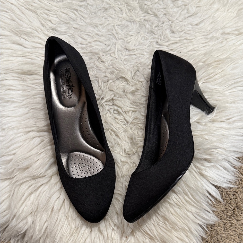 Coach And Four Black Satin Pointed Toe Pumps Women’s Size 7.5